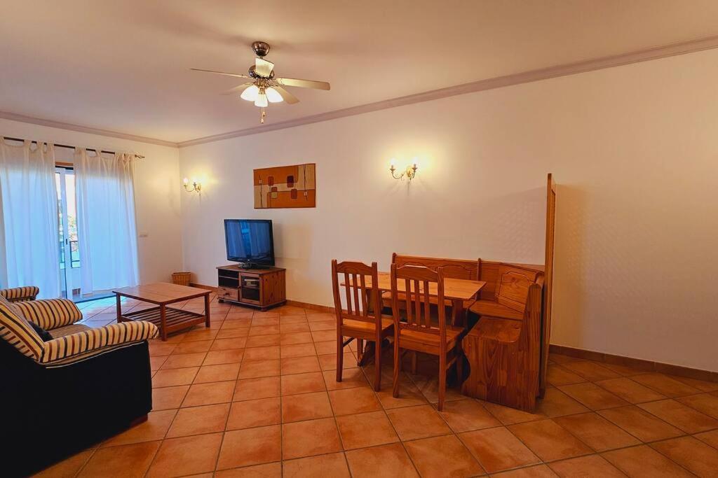 Holiday Apartment T2 Private Residence 塔维拉 外观 照片