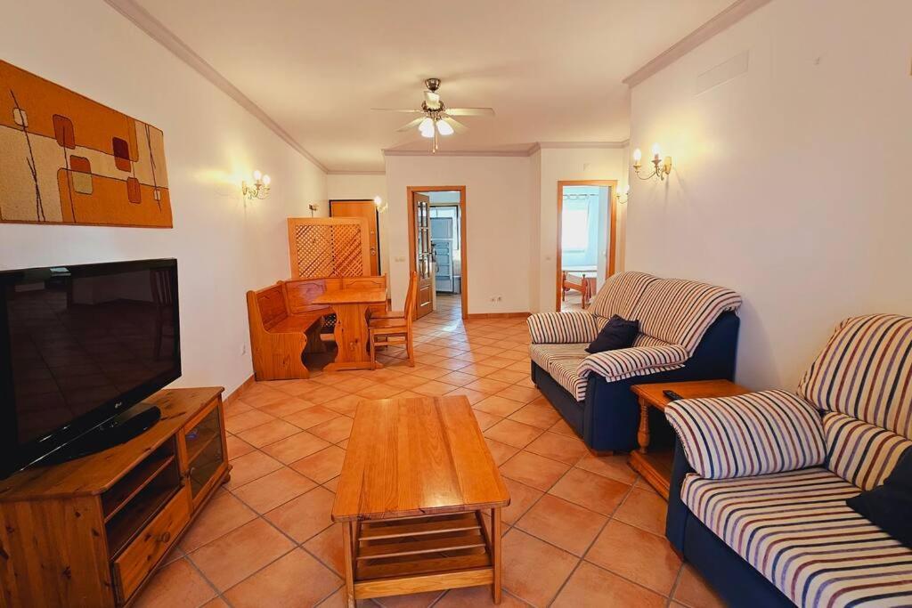 Holiday Apartment T2 Private Residence 塔维拉 外观 照片